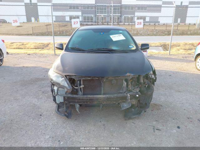 Toyota Corolla S Image 11