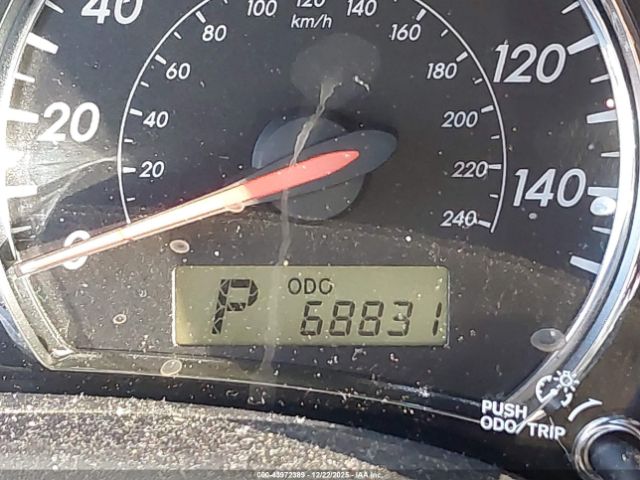 Toyota Corolla S Image 12