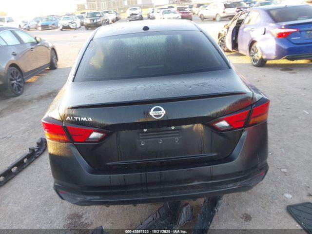 Nissan Altima S Fwd Image 16