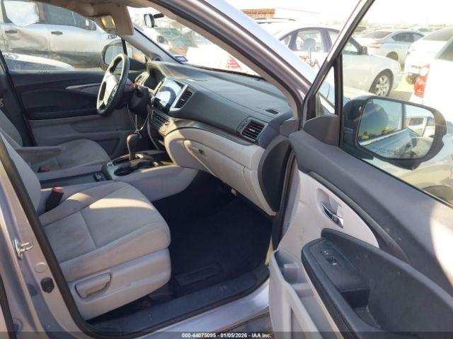 Honda Pilot Ex Image 2