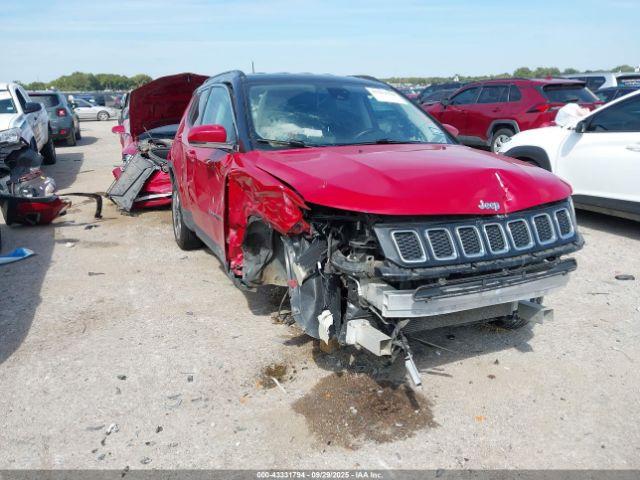  Salvage Jeep Compass