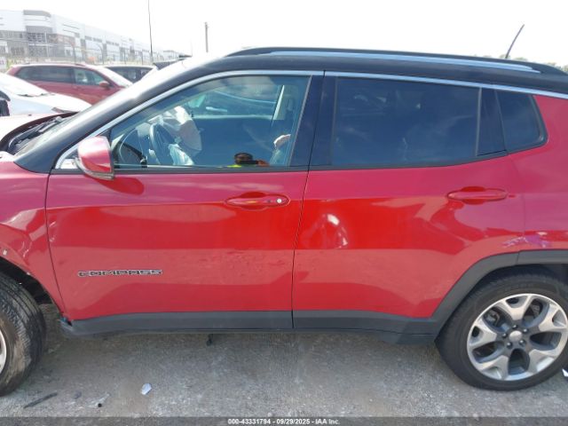 Jeep Compass Limited 4x4 Image 17