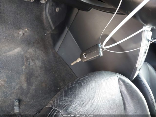 Mazda Mazda5 Grand Touring Image 8