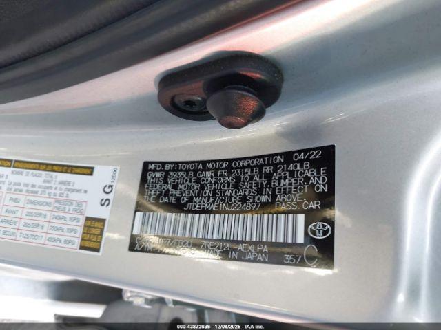 Toyota Corolla Le Image 9