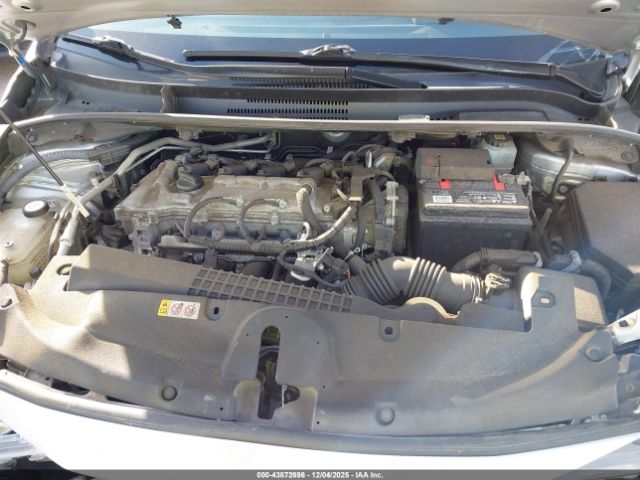 Toyota Corolla Le Image 8