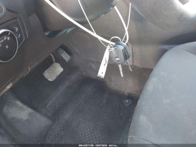 Ford Focus Se Image 6