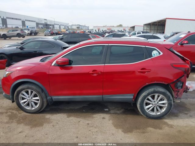 Nissan Rogue Sv Image 2