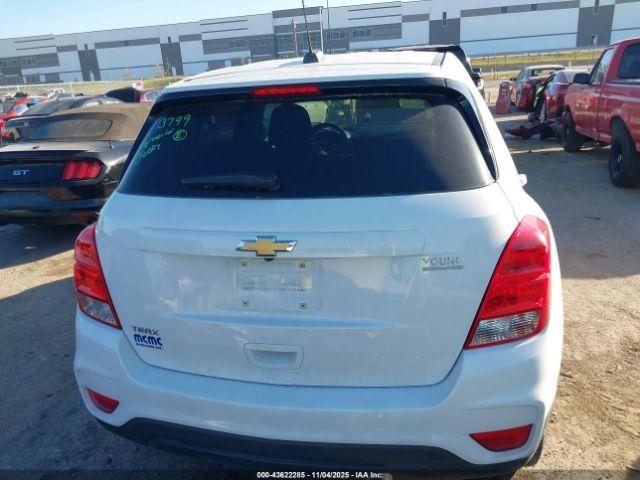 Chevrolet Trax Ls Image 11