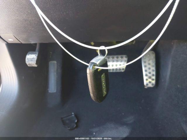 Dodge Challenger Image 15