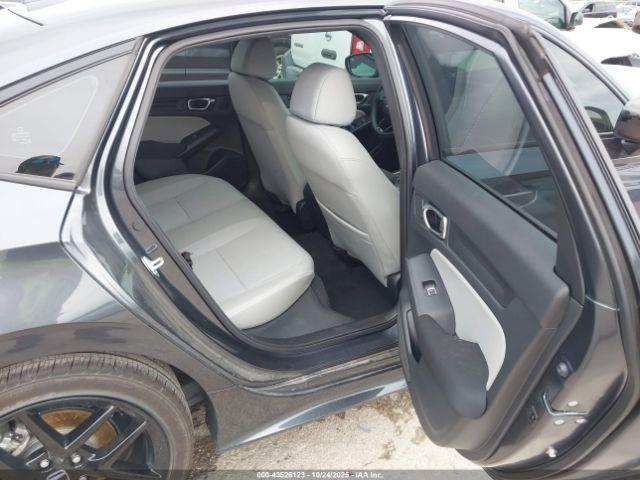 Honda Civic Image 15