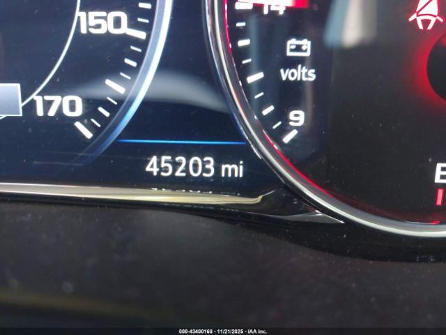 GMC Acadia Awd At4 Image 5