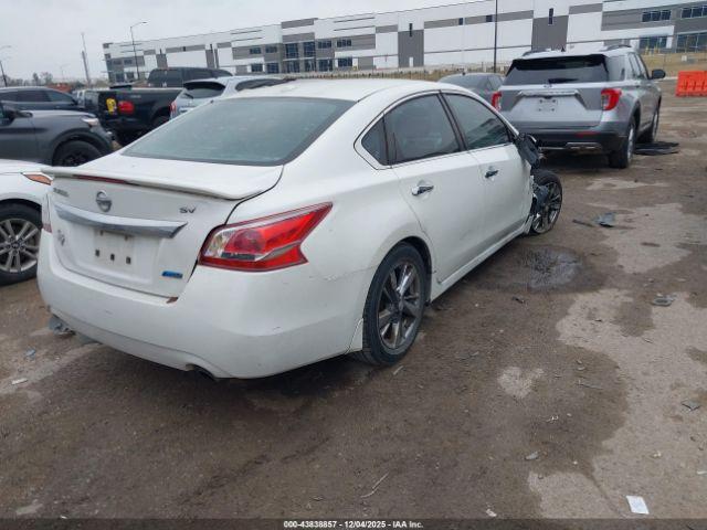 Nissan Altima 2.5 Sv Image 10
