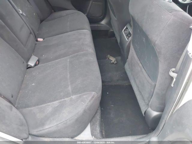 Nissan Altima 2.5 Sv Image 12