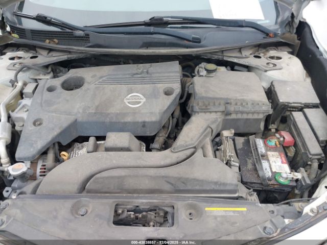 Nissan Altima 2.5 Sv Image 3