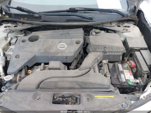 Nissan Altima 2.5 Sv Image 3