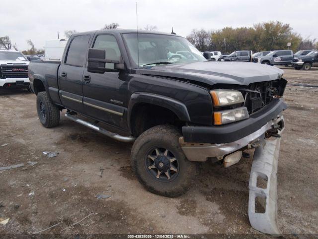  Salvage Chevrolet Silverado 2500