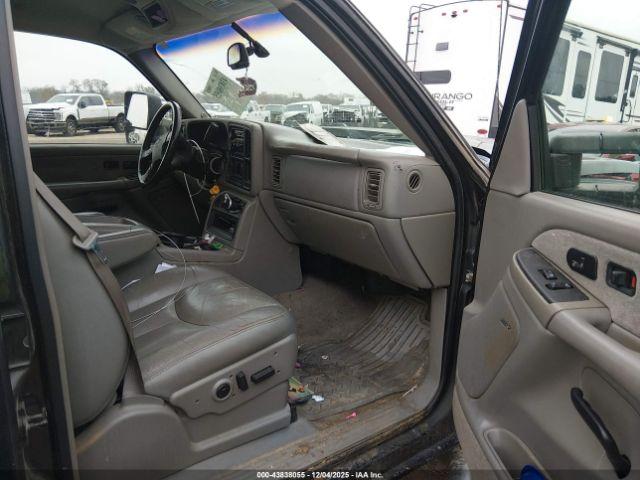 Chevrolet Silverado 2500 Lt Image 4