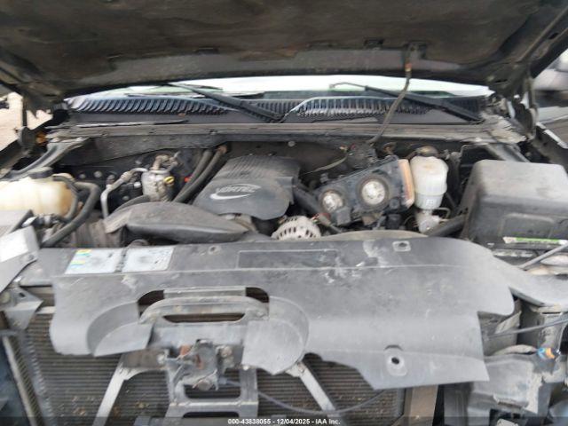 Chevrolet Silverado 2500 Lt Image 9