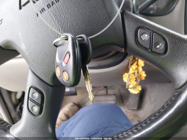 Chevrolet Silverado 2500 Lt Image 11