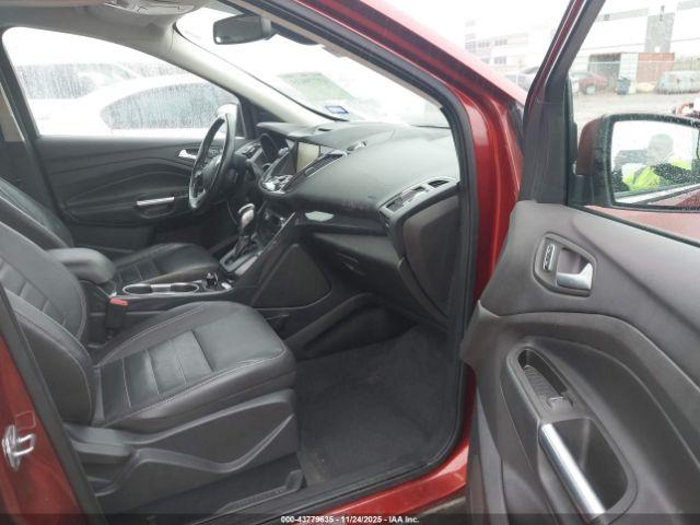 Ford Escape Titanium Image 7