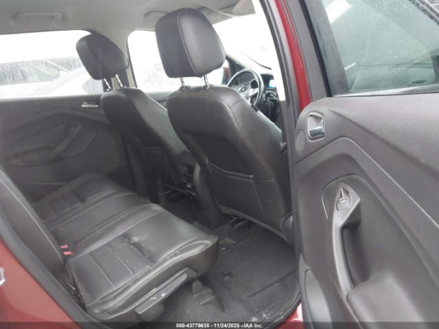 Ford Escape Titanium Image 8