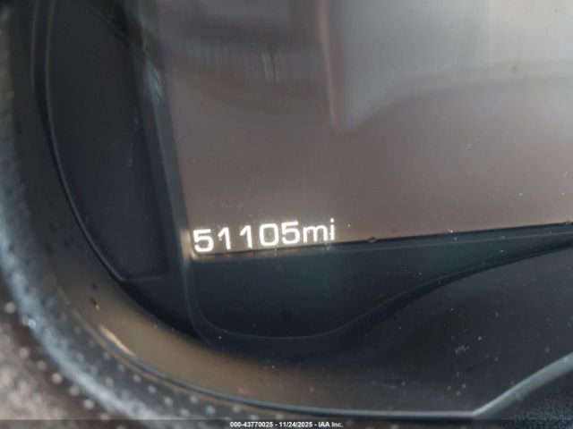 Cadillac XTS Premium Image 16