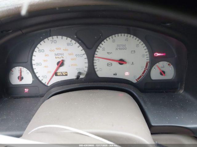 Saturn L300 3 Image 6