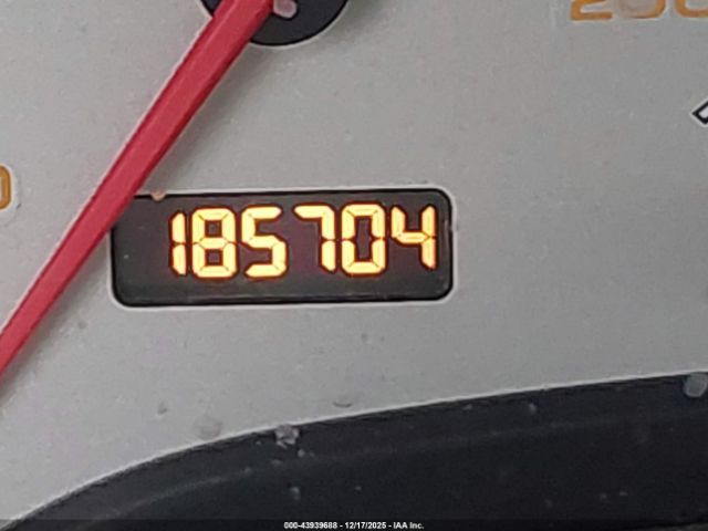 Saturn L300 3 Image 11