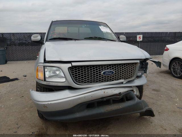 Ford F-150 Image 8