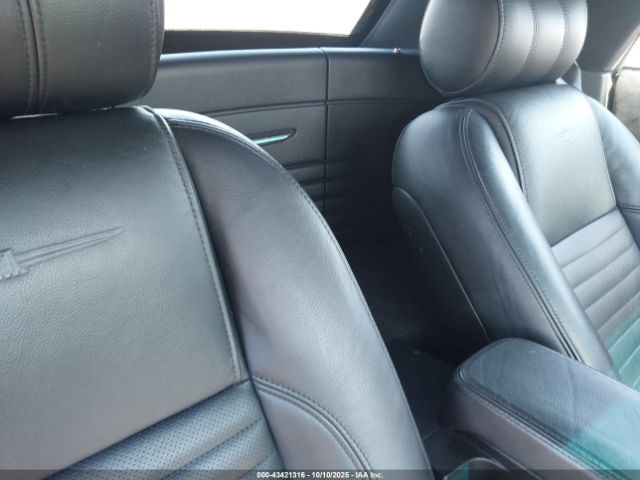 Ford Thunderbird Image 7