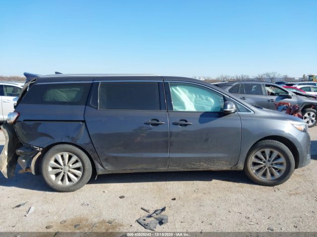 Kia Sedona Ex Image 15