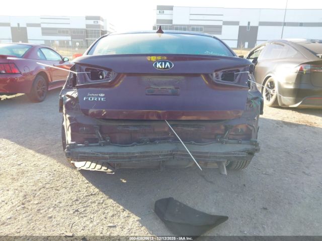 Kia Forte Lx Image 7