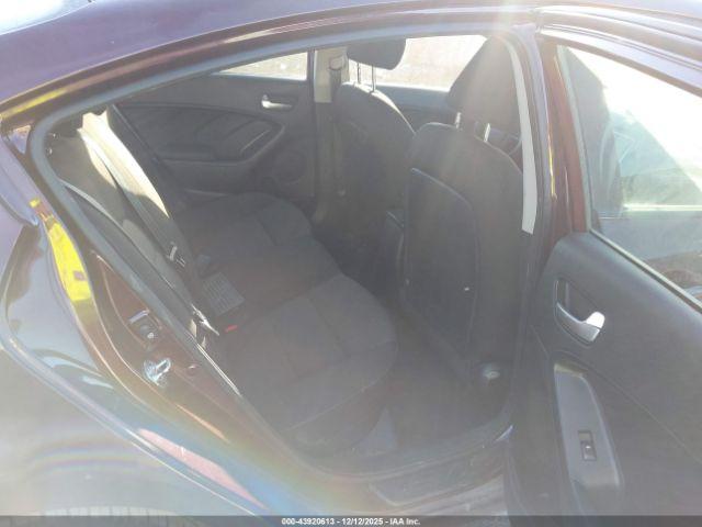 Kia Forte Lx Image 8