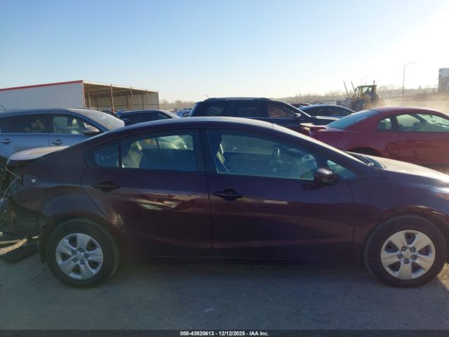 Kia Forte Lx Image 14