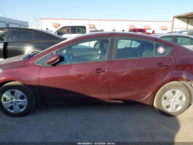 Kia Forte Lx Image 2