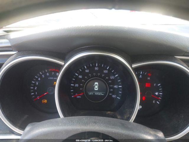 Kia Optima Lx Image 5