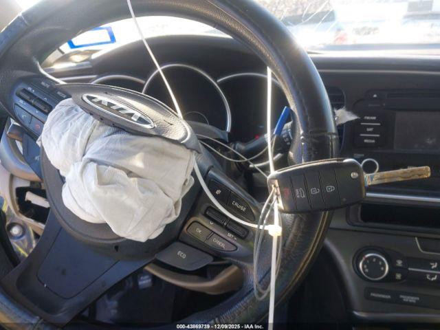 Kia Optima Lx Image 7