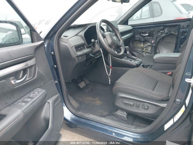 Honda CR-V Hybrid Sport Image 3