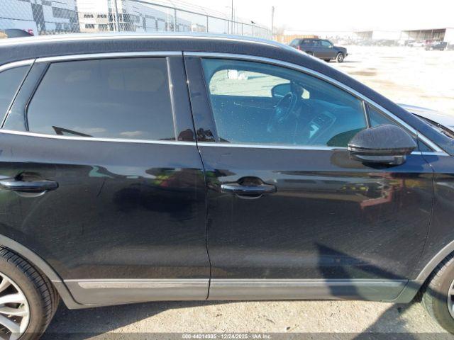 Lincoln MKC Reserve Image 11