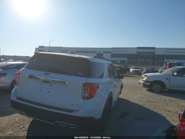 Ford Explorer Xlt Image 9