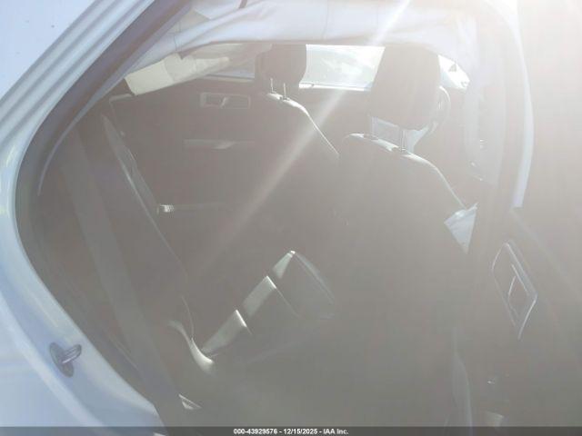 Ford Explorer Xlt Image 5