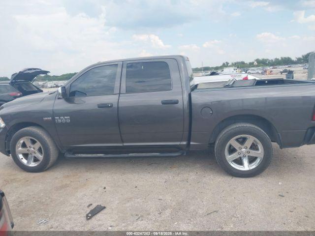 Ram 1500 Express  4x2 5'7 Box Image 16