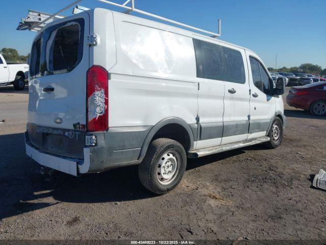 Ford Transit Image 4