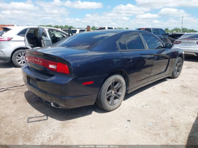 Dodge Charger Se Image 3